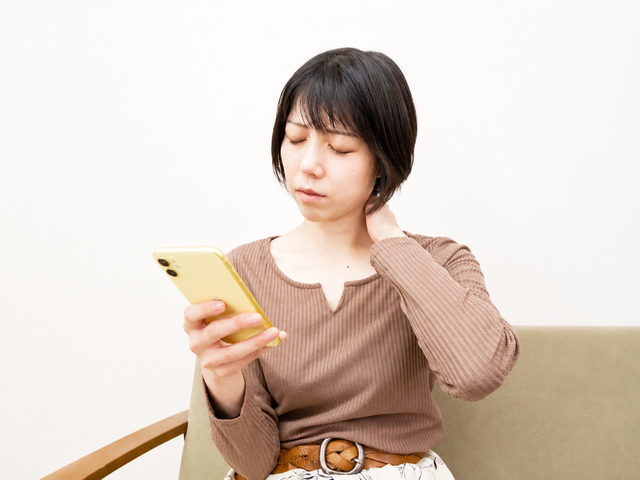 揉んでもすぐ戻る肩こり